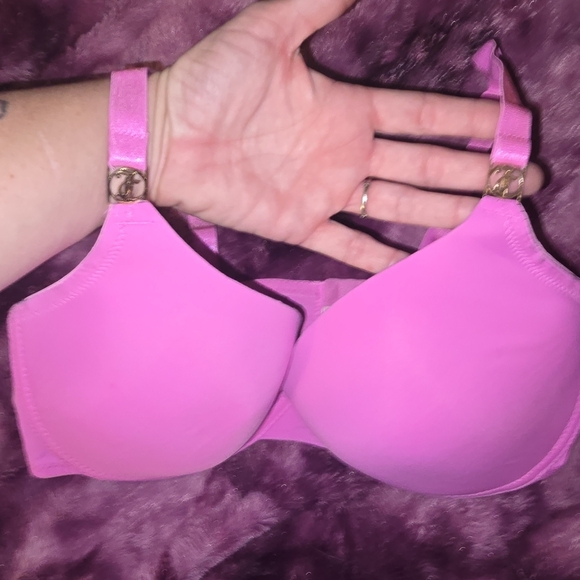 Juicy Couture Women’s Wired, Padded Pink Color Bra Size 40c - Picture 3 of 5